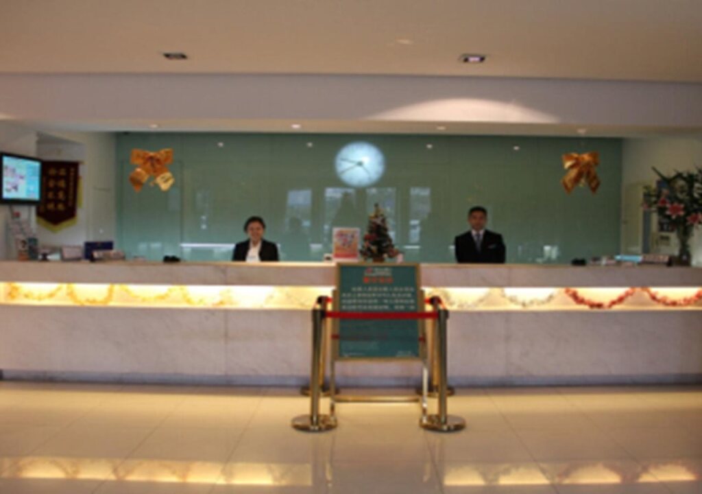 Дунгуань: Jinjiang Inn Maidelong Dongguan