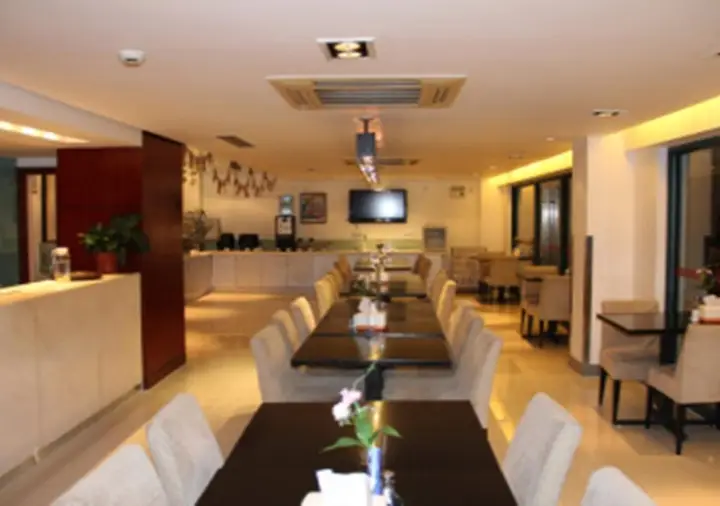 Дунгуань: Jinjiang Inn Maidelong Dongguan