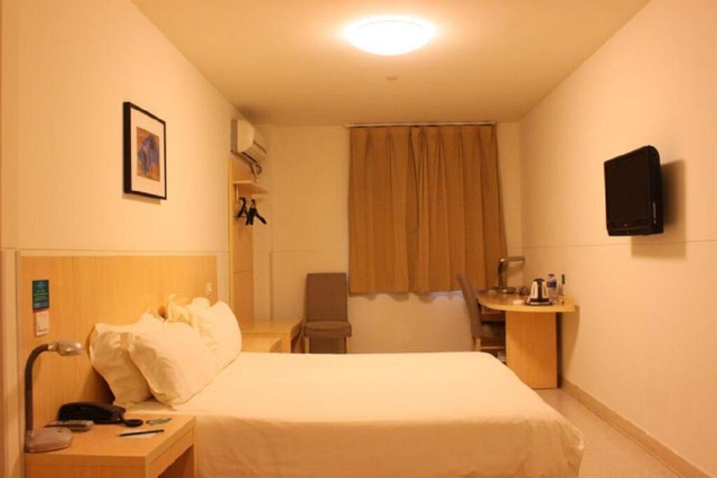 Гуанчжоу: Jinjiang Inn Guangzhou Haizhu Jiangyan Road
