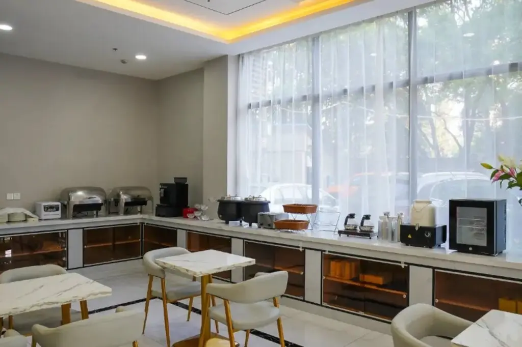 Шанхай: Jinjiang Inns Shanghai Minhang Dongchuan Road Hotel