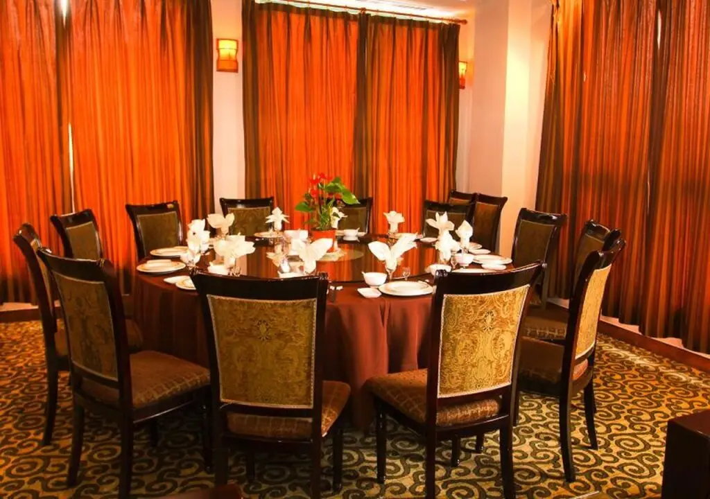 Шанхай: Shanghai Tee Inn Hotel