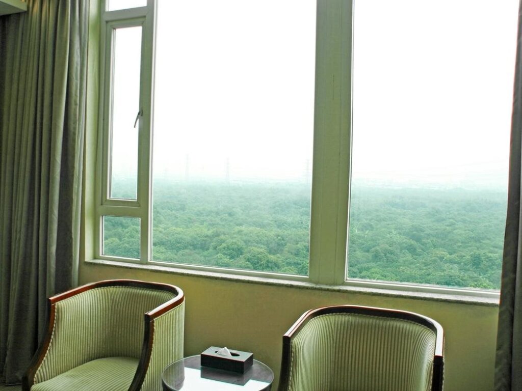 Гуанчжоу: Ying Ge Hai Holidays Hotel