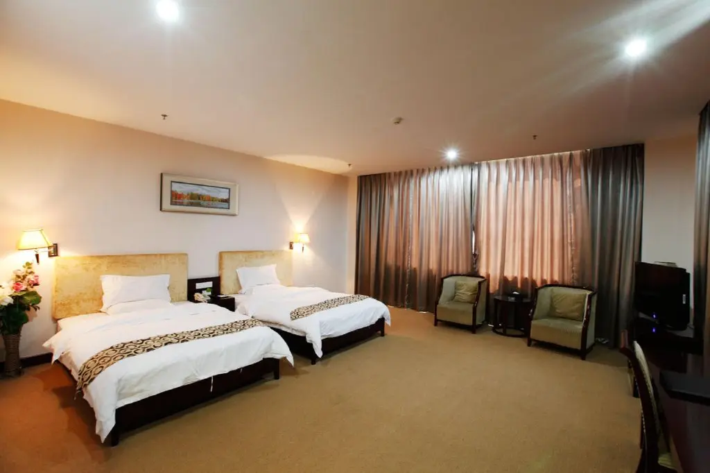 Гуанчжоу: Ying Ge Hai Holidays Hotel