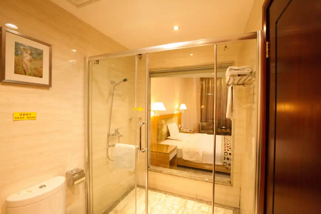 Гуанчжоу: Ying Ge Hai Holidays Hotel