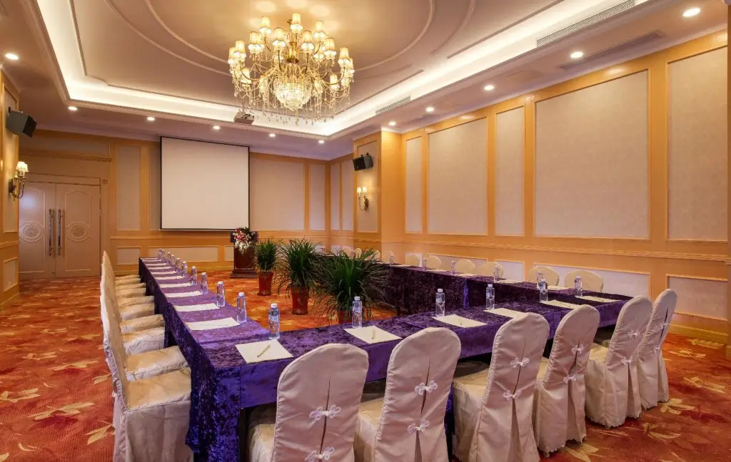 Гуанчжоу: Vienna Hotel - Guangzhou South Railway Station Branch