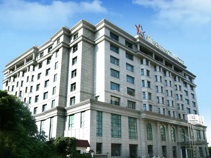 Шанхай: Radiance Hotel