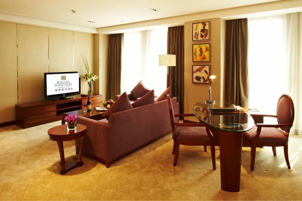 Шанхай: Regal Jinfeng Hotel