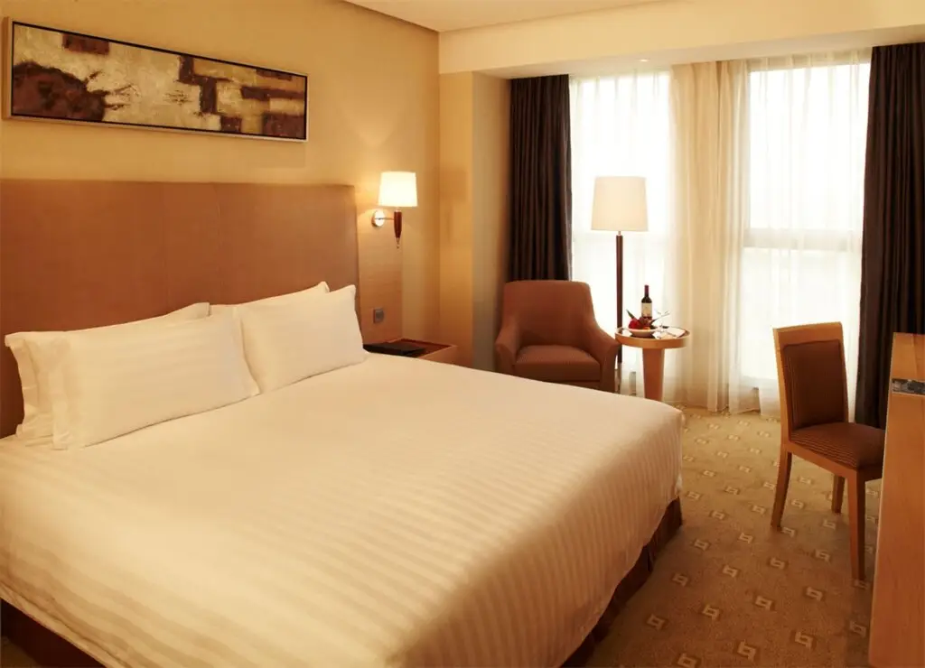 Шанхай: Regal Jinfeng Hotel
