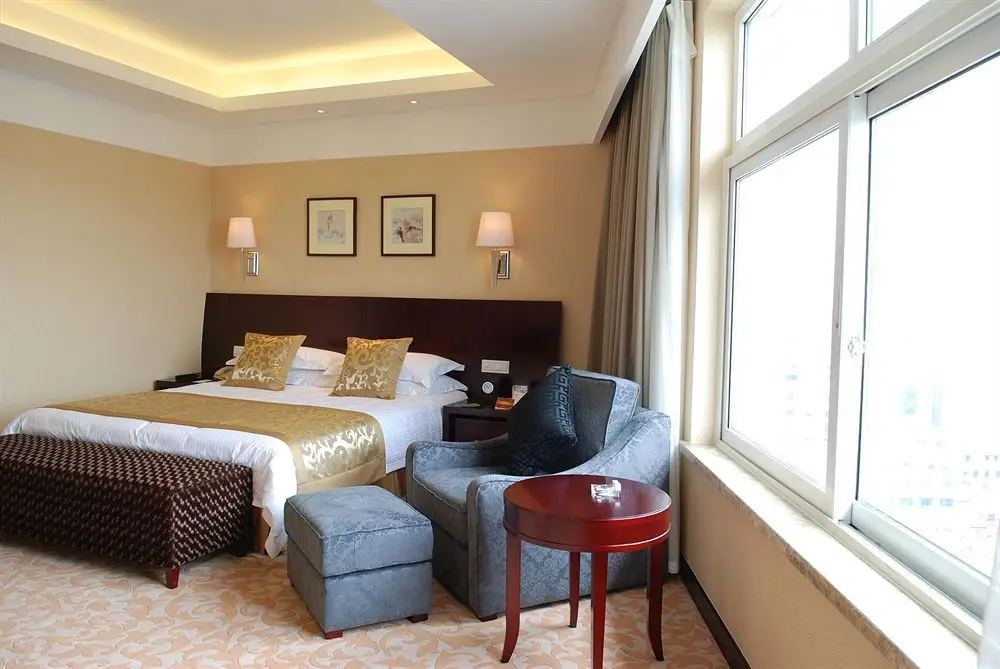 Шанхай: Xinyu Hotel