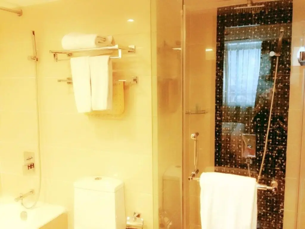 Шанхай: Royal Court Hotel