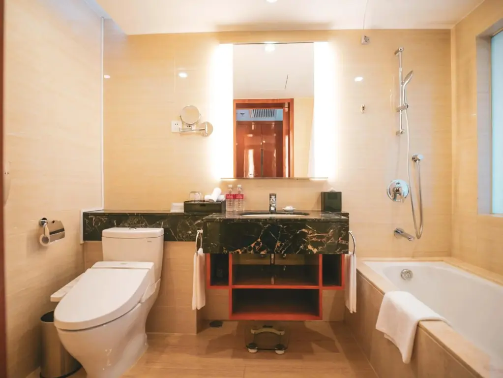 Шанхай: Отель Ramada Plaza by Wyndham Shanghai Pudong Airport