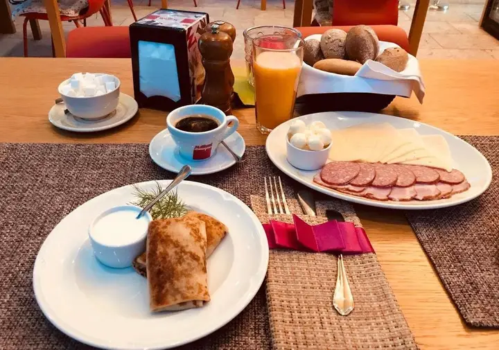 Зеленоградск: Hotel 12