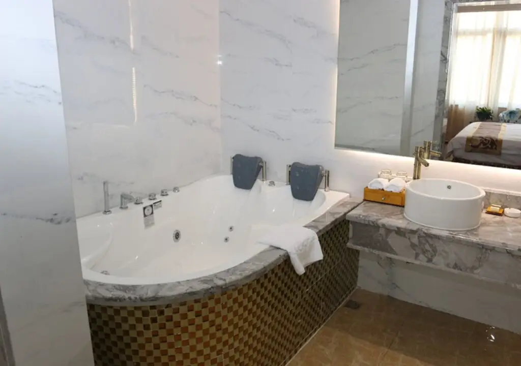 Гуанчжоу: Guangzhou University Business Hotel