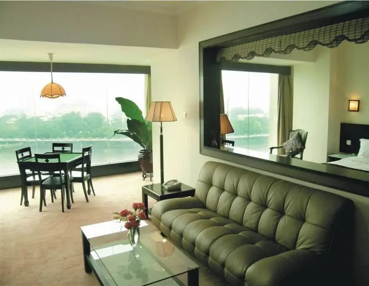 Гуанчжоу: Jiangyue Hotel - Guangzhou