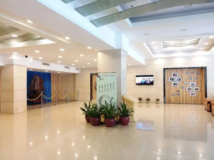 Гуанчжоу: Jiangyue Hotel - Guangzhou