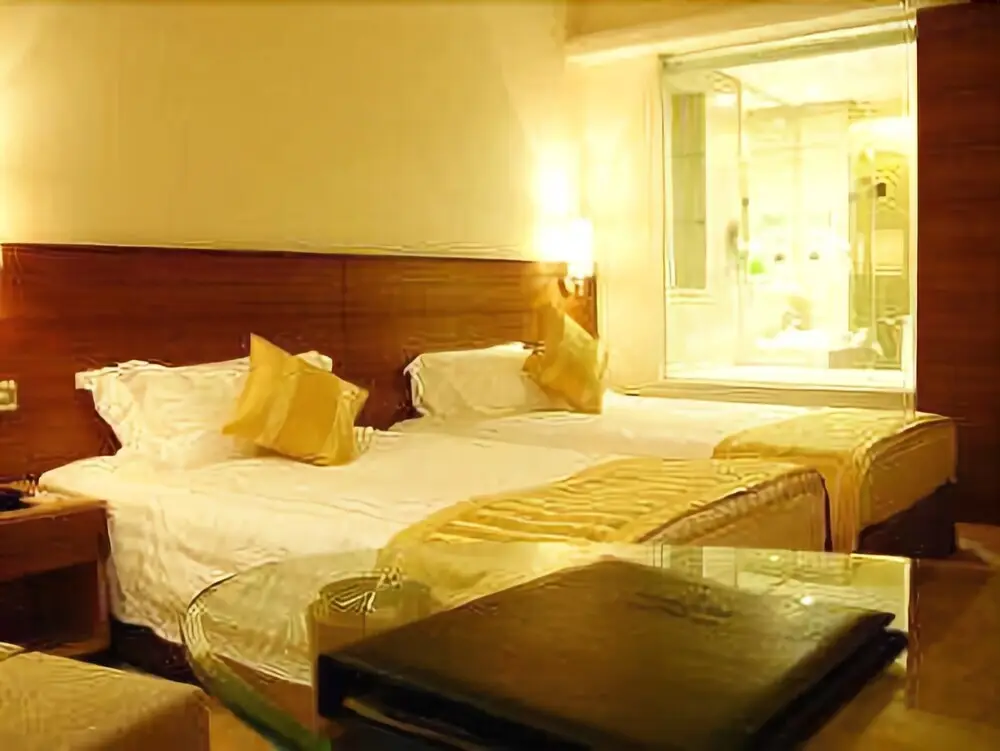 Гуанчжоу: Ramada Plaza Guangzhou  Hotel