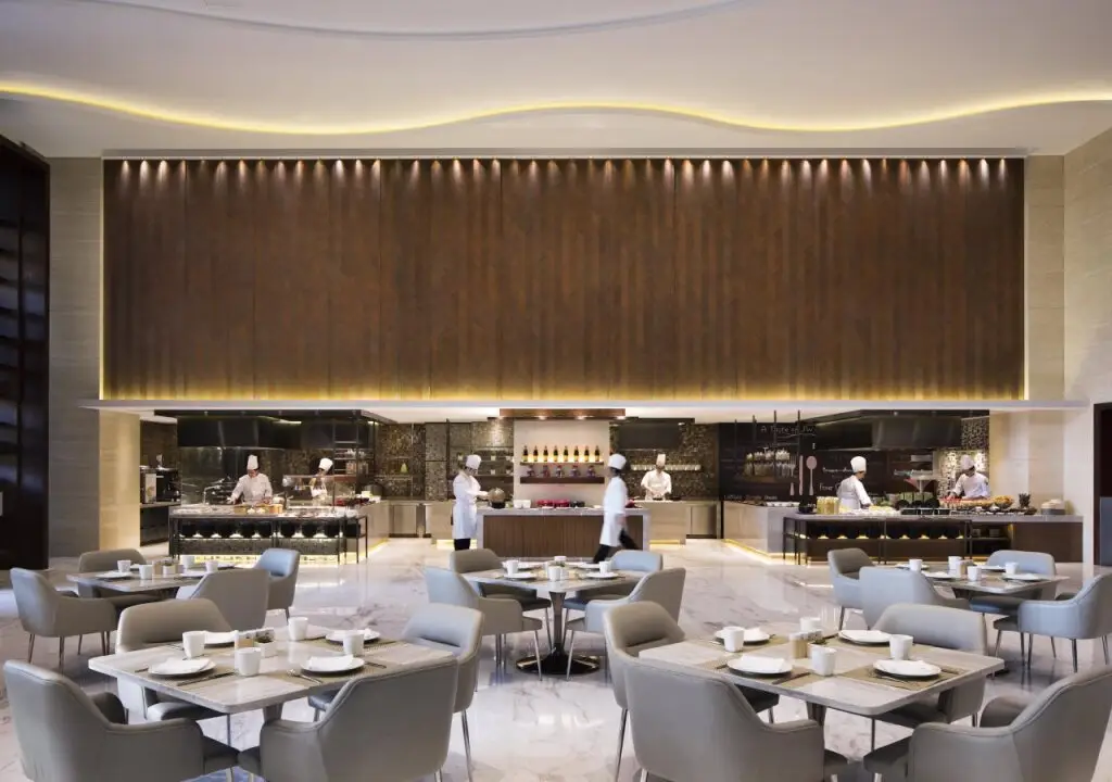 Шанхай: Marriott Shanghai Changfeng Park
