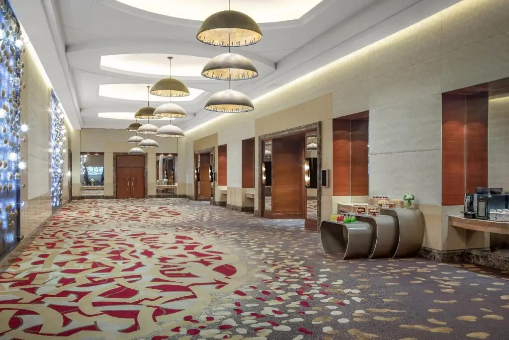 Шанхай: Renaissance Shanghai Hongqiao
