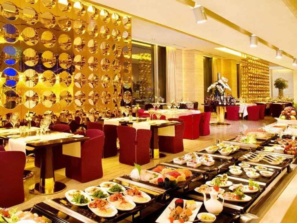 Пекин: Pangu 7 Star Hotel Beijing