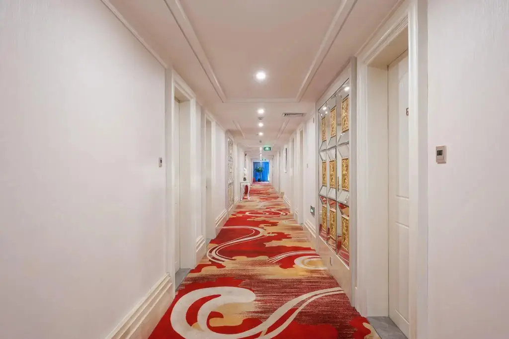 Гуанчжоу: Guangdong Nanyang Royal Hotel