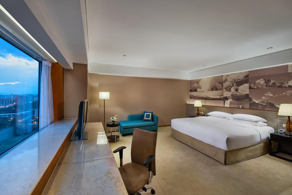 Пекин: Crowne Plaza Beijing Sun Palace by IHG