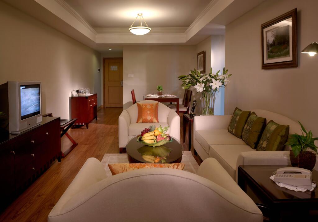 Шанхай: New Harbour Service Apartments