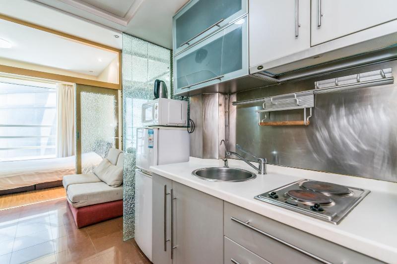 Шанхай: International Service Apartments