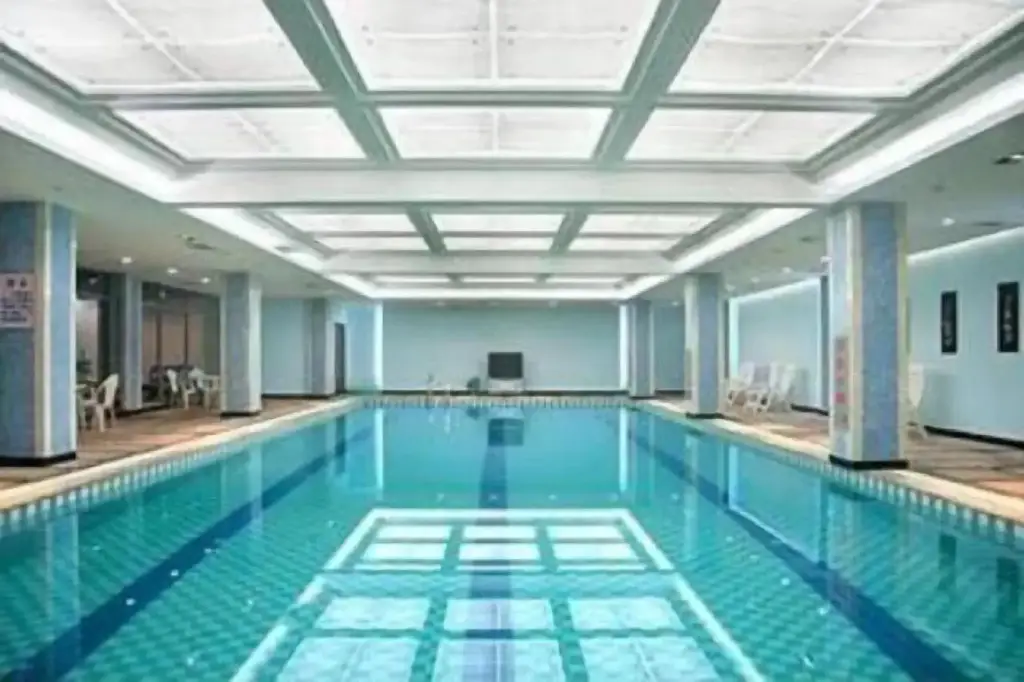 Циндао: Guangye Jinjiang Hotel