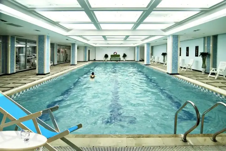 Циндао: Guangye Jinjiang Hotel