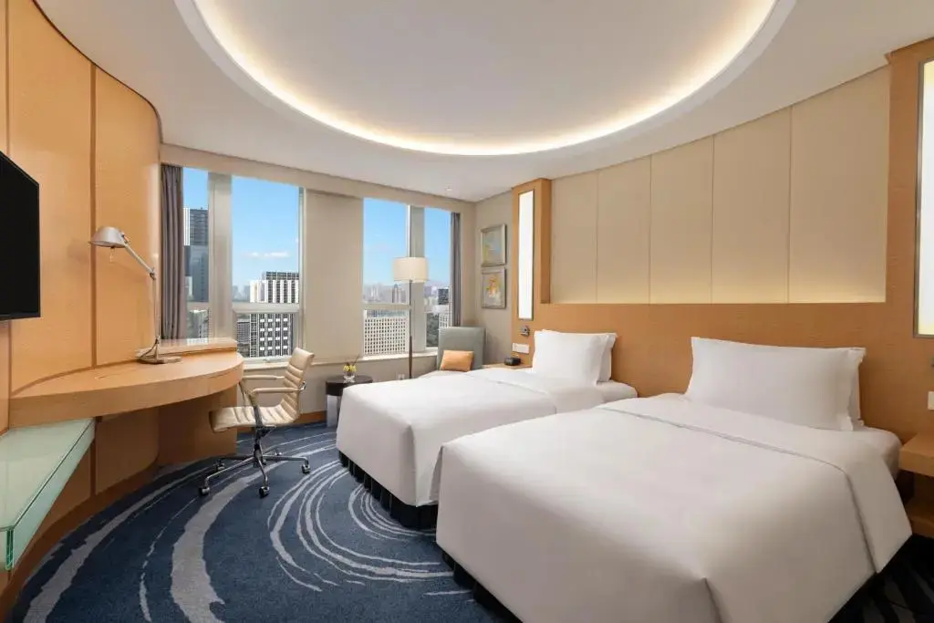 Шэньчжэнь: Отель Crowne Plaza Shenzhen Futian by IHG