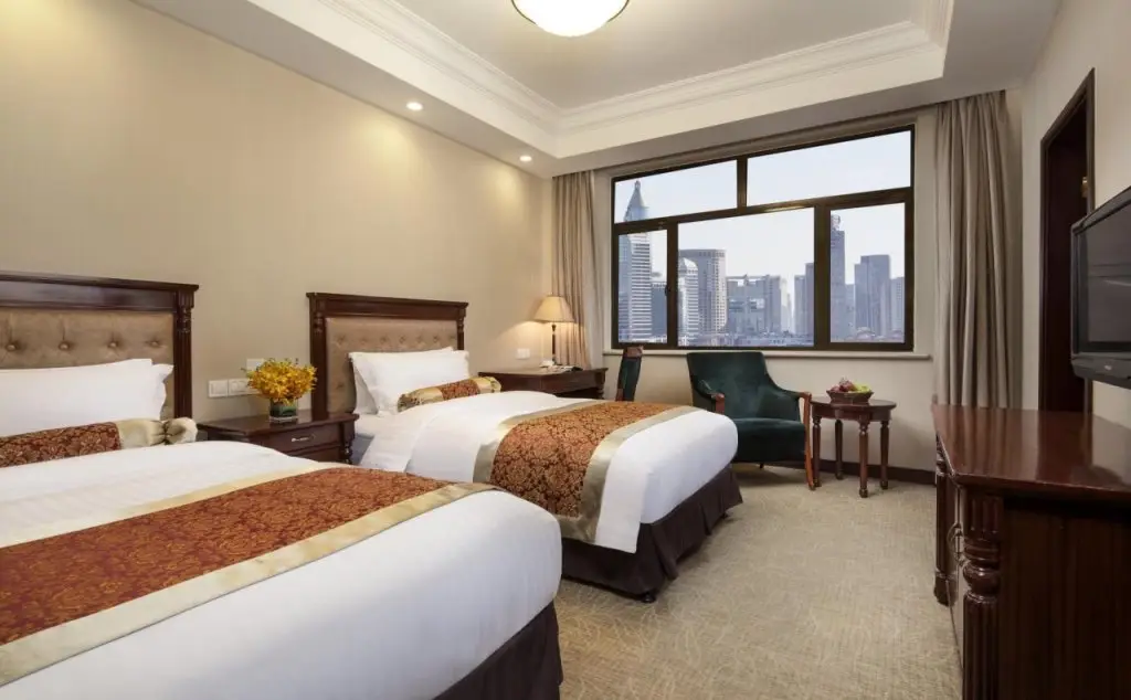Шанхай: Jin Jiang Pacific Hotel