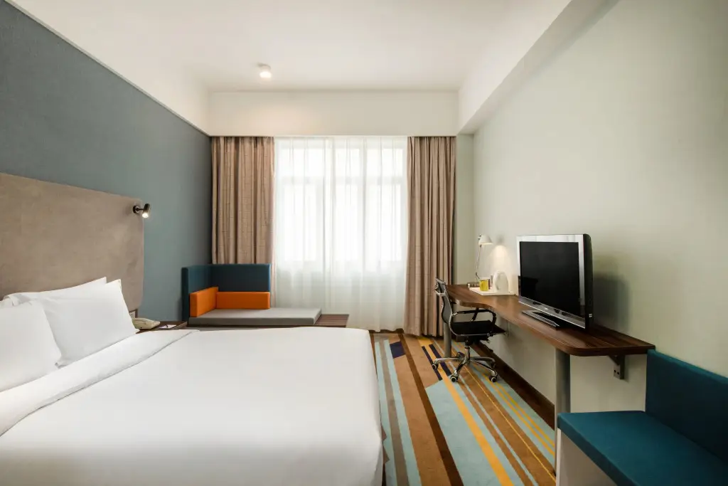 Шэньчжэнь: Holiday Inn Express Shenzhen Luohu