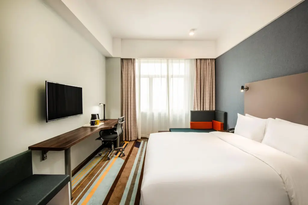 Шэньчжэнь: Holiday Inn Express Shenzhen Luohu