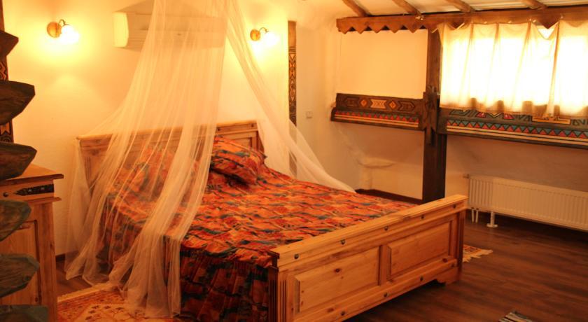 Зеленоградск: Indian House
