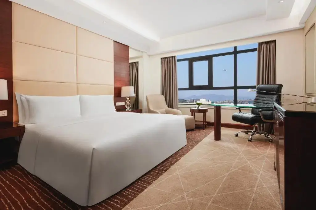 Crowne Plaza Beijing International Airport by IHG — фото 1