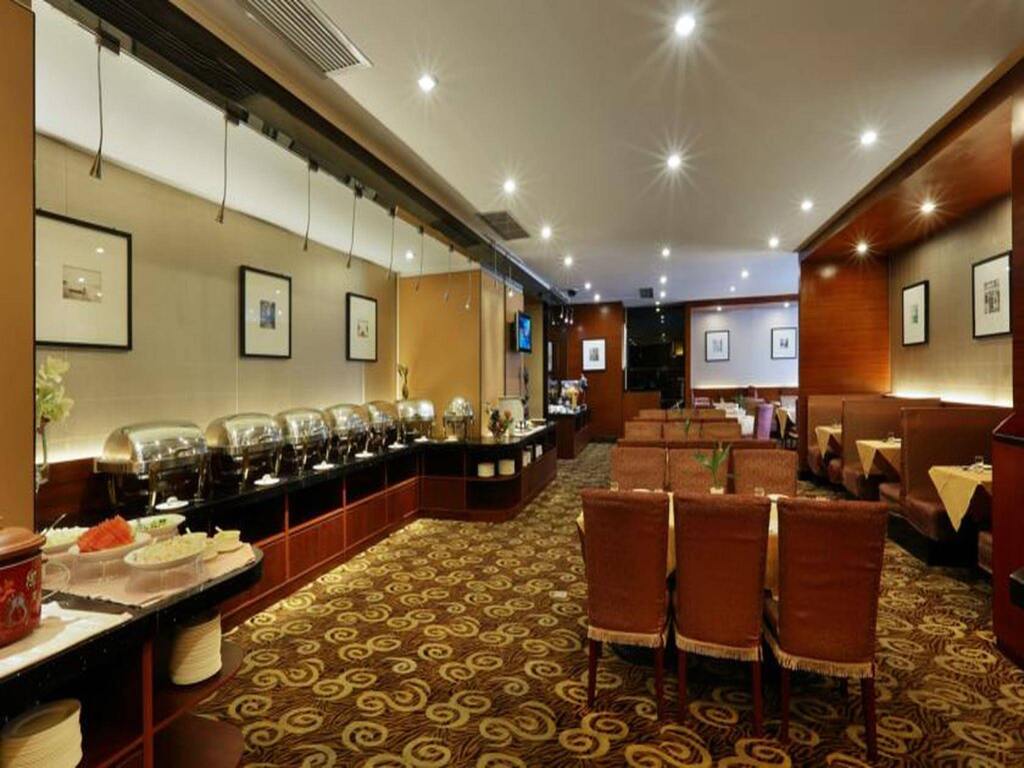 Шэньчжэнь: CAA Holy Sun Hotel