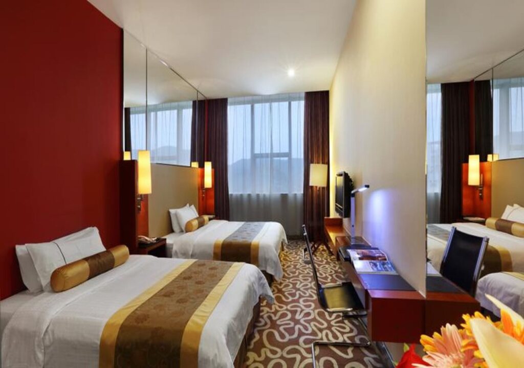 Шэньчжэнь: CAA Holy Sun Hotel