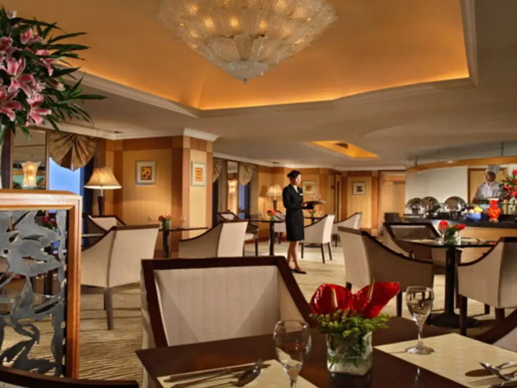 Далянь: Dalian Asia Pacific Service Apartment
