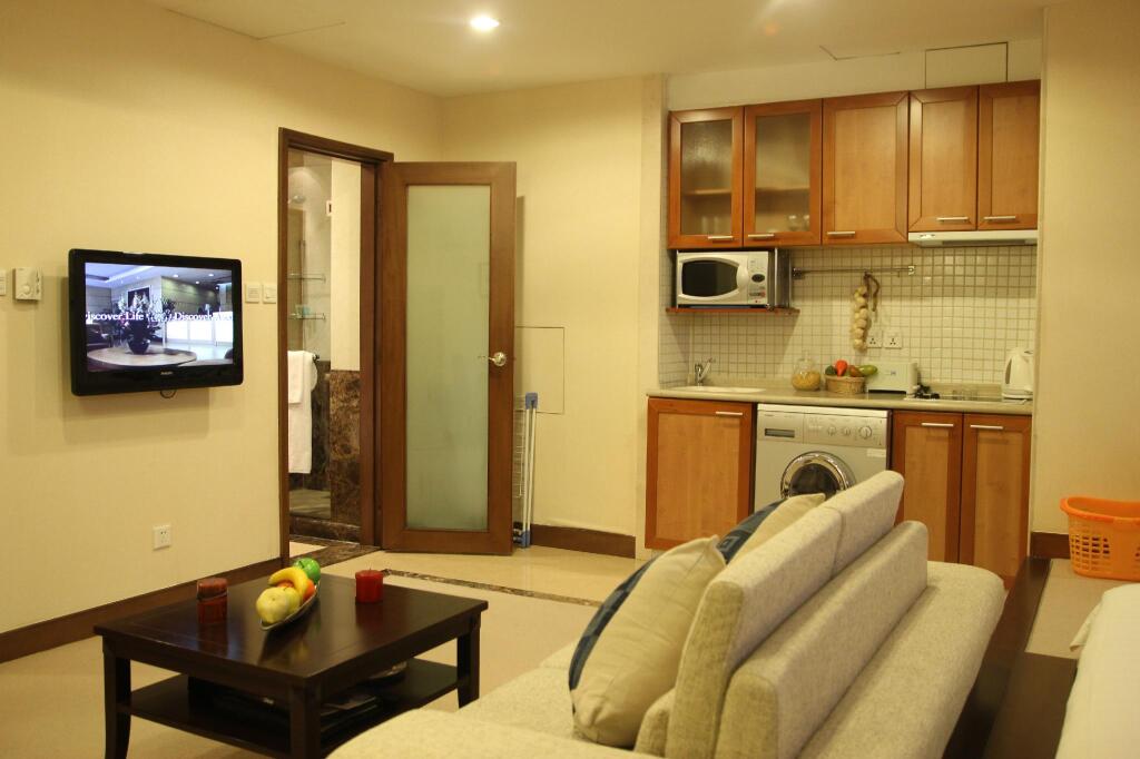 Далянь: Dalian Asia Pacific Service Apartment