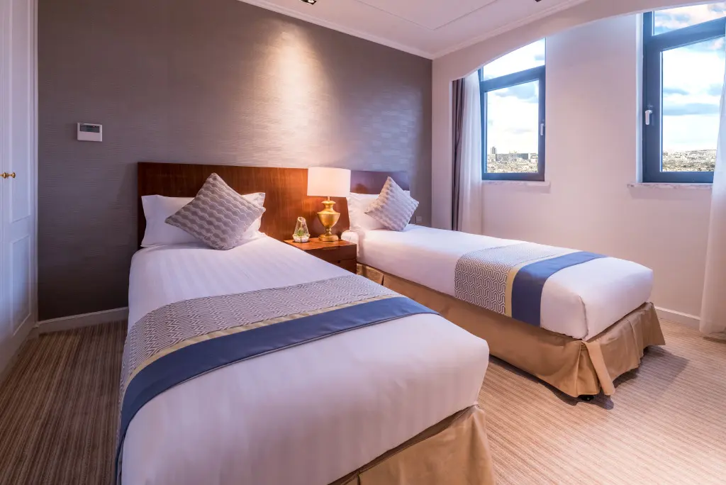 Шанхай: Апартотель Green Court Residence City Center Shanghai