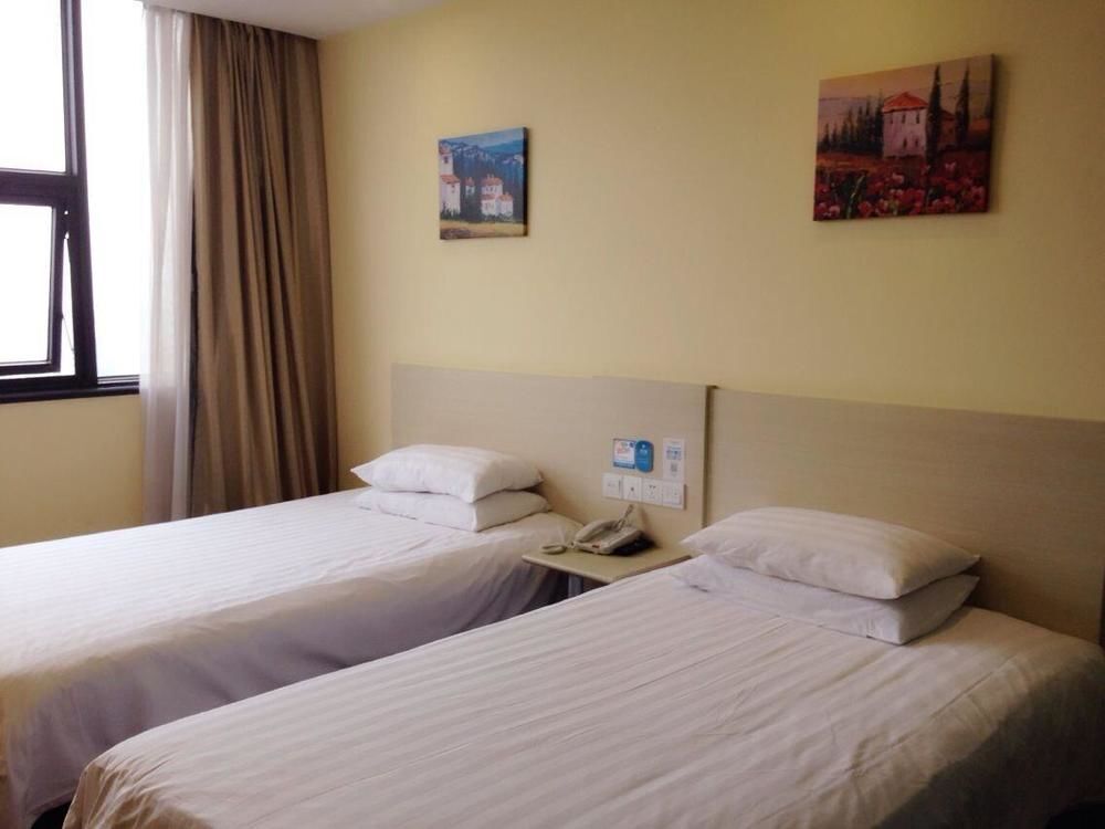 Ханчжоу: Hanting Express Hangzhou Wulin Plaza West