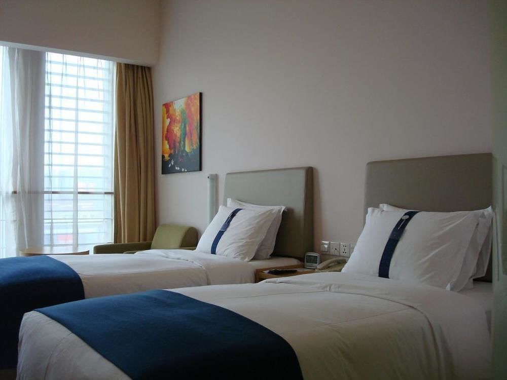Шанхай: Q Box Hotel Shanghai Meilong