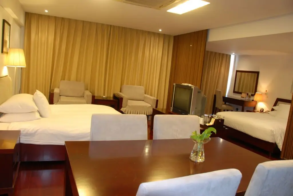 Шанхай: Gloria Plaza Hotel Kangqiao Shanghai