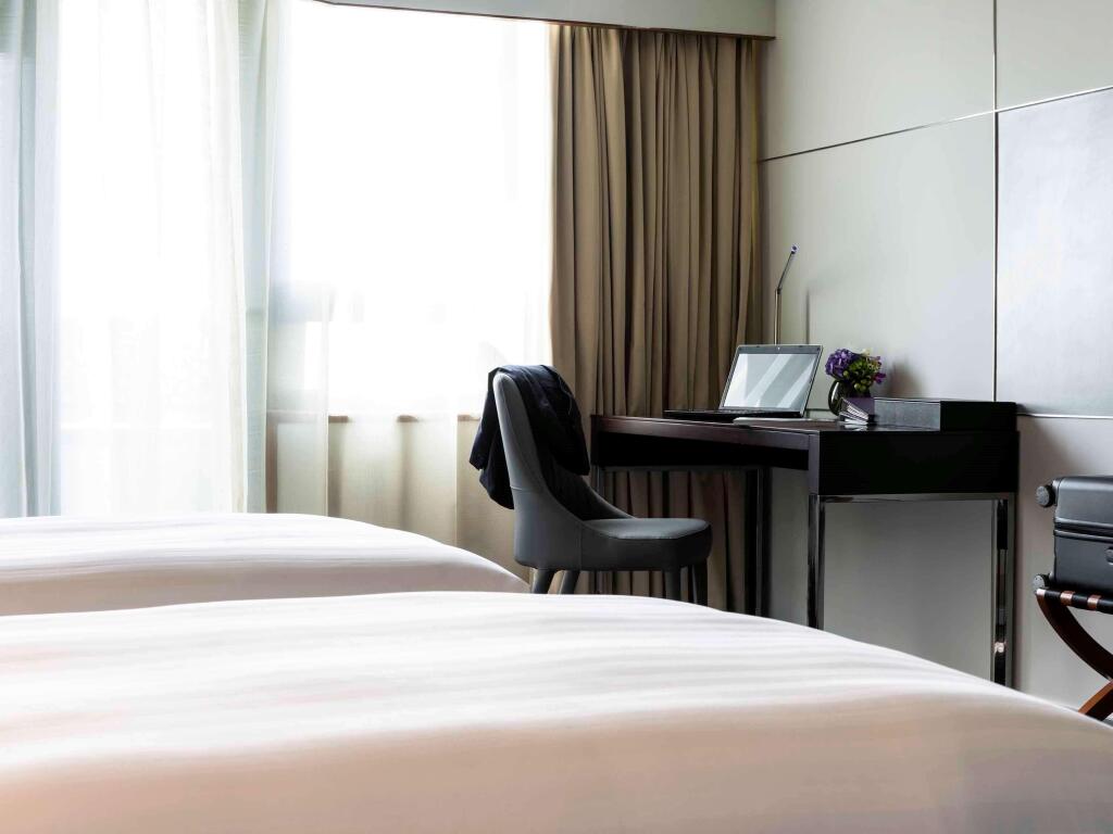 Шанхай: Grand Mercure Shanghai Hongqiao