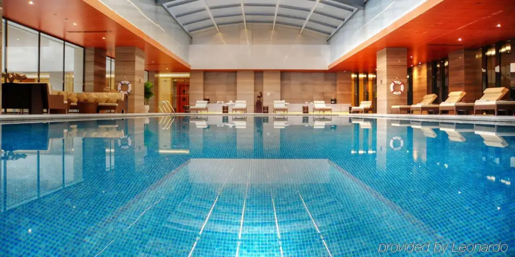 Цзинань: InterContinental Jinan City Center by IHG