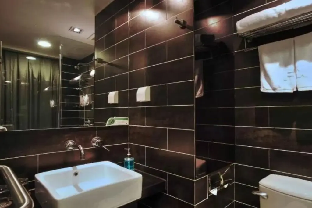 Шанхай: FX Hotel ShangHai XuJiaHui