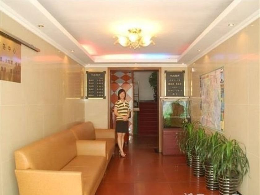 Пекин: Happy Garden Hotel