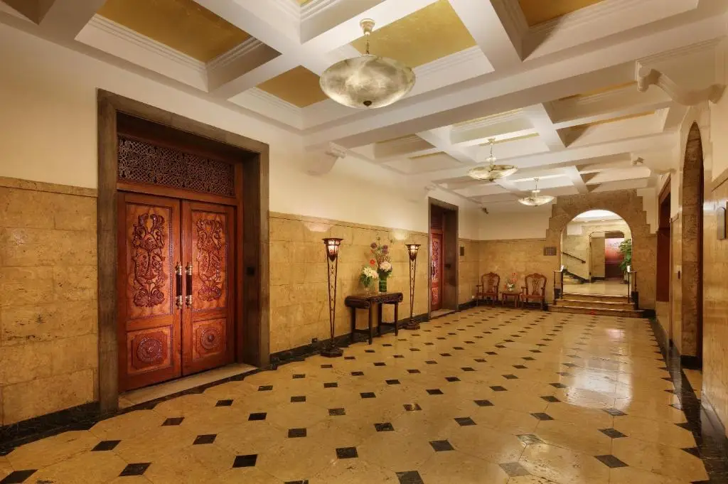 Шанхай: JingAn Hotel