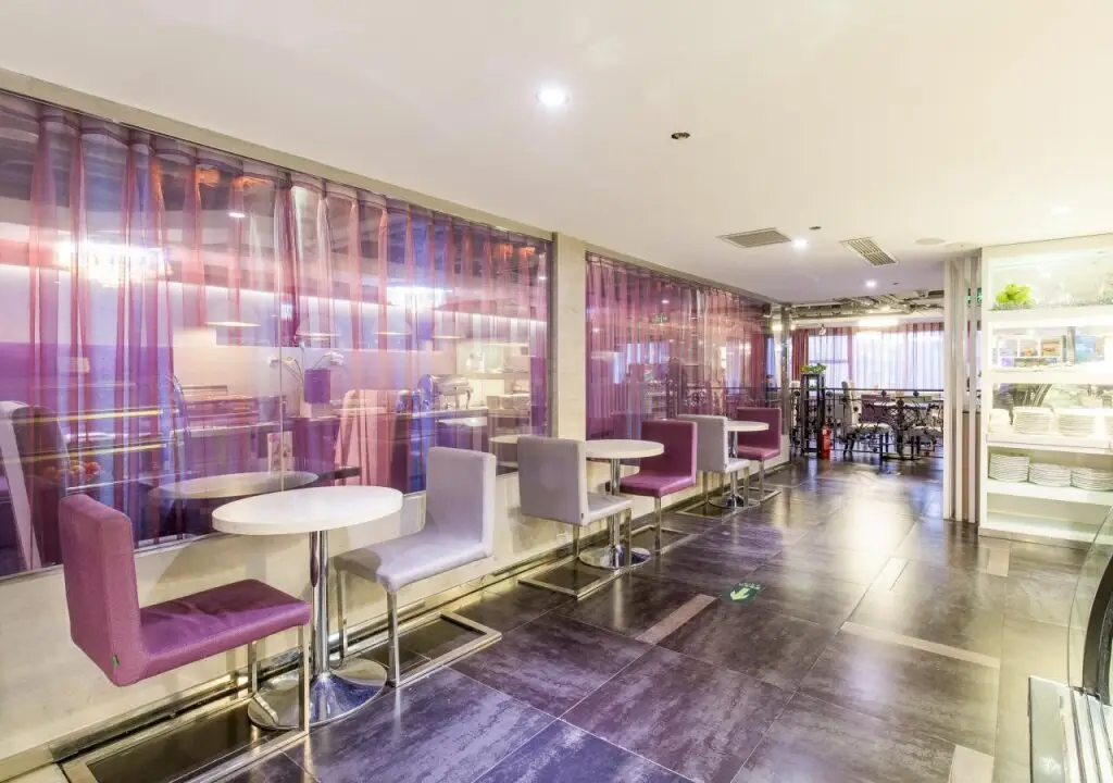 Пекин: FX Hotel Yansha