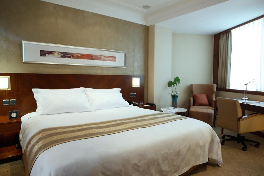 Шанхай: San Want Hotel Shanghai